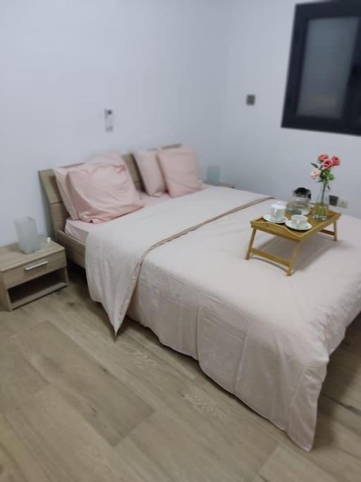 Superbe Appartement Avec Parking Gratuit Et Garde Dakar Eksteriør bilde